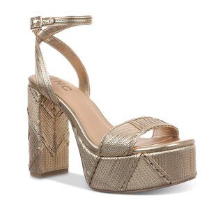 I.N.C. International Concepts Women's "Cindyy" Gold Platform Sandals Size: 9